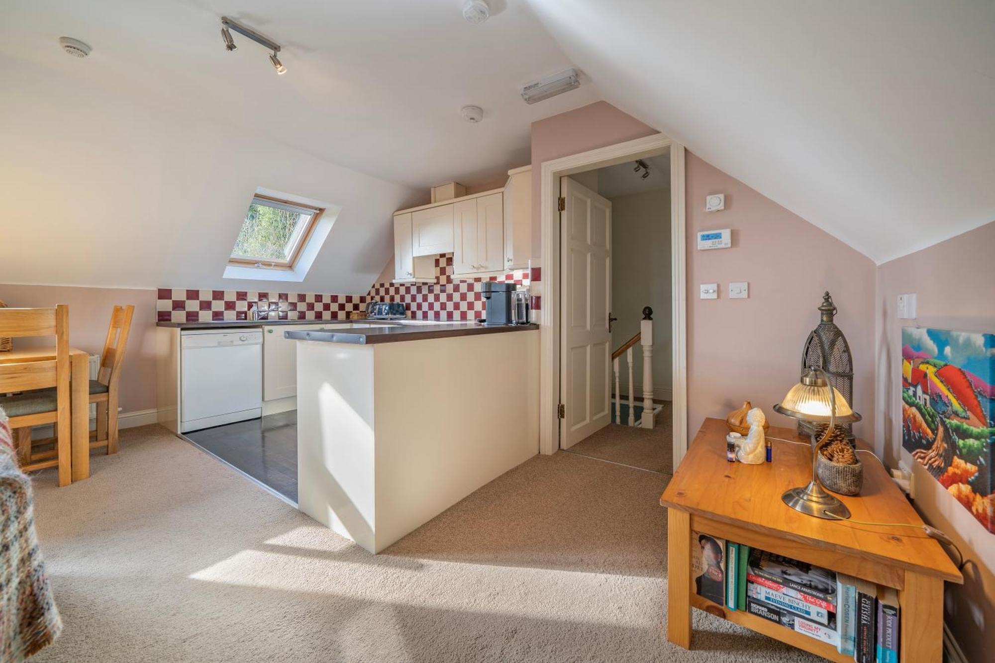 The Bird House - Coastal Lodge In Lovely Forest Setting Nr. Kinsale Cork Extérieur photo