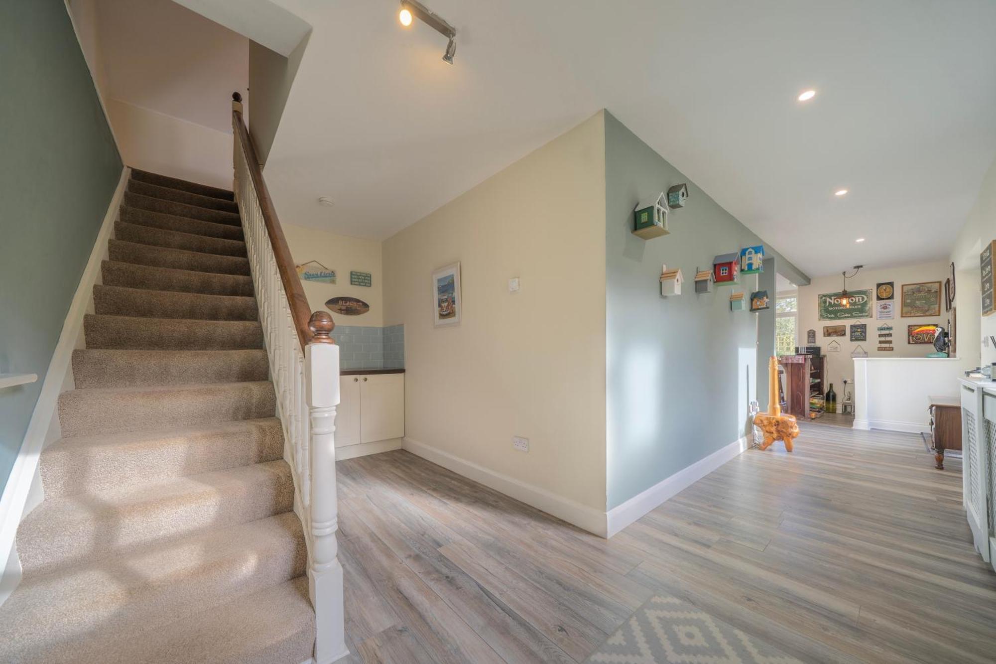 The Bird House - Coastal Lodge In Lovely Forest Setting Nr. Kinsale Cork Extérieur photo